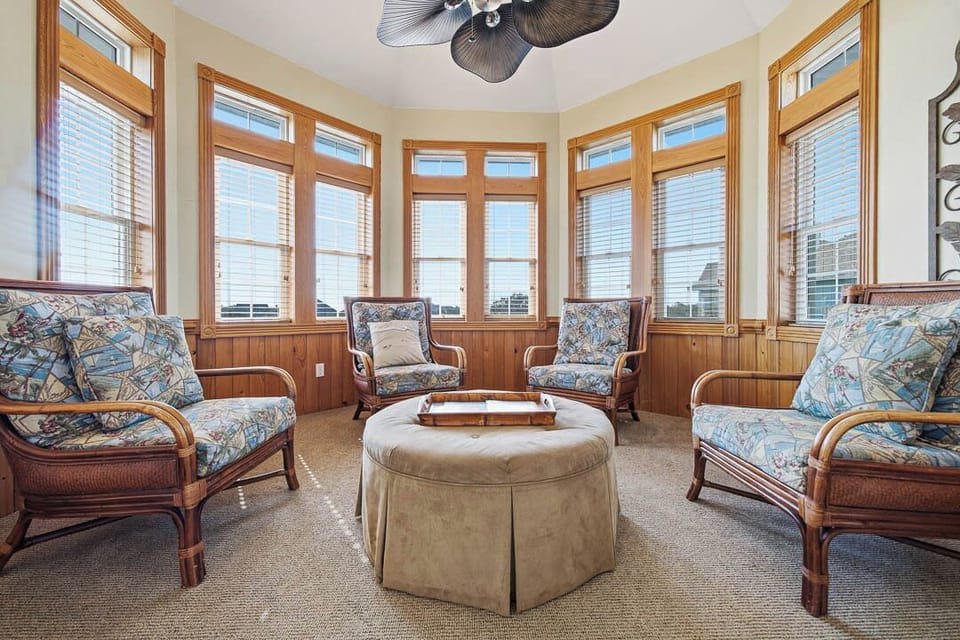 Top-Level Loft