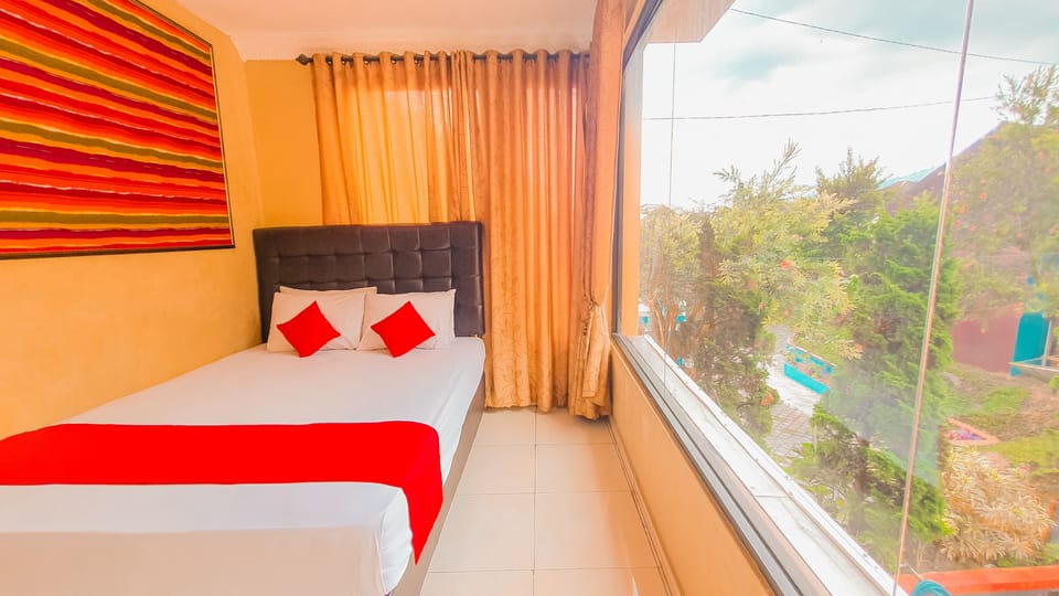 Superior Double or Twin Room | Egyptian cotton sheets, premium bedding, desk, bed sheets