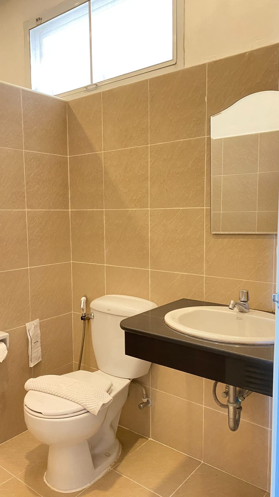 Family Triple Room, 2 Bedrooms, Non Smoking, Sea View | Bathroom | Slippers, towels