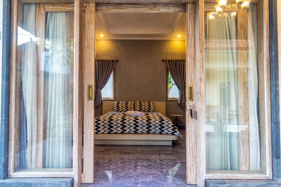 Superior Room | Soundproofing, free WiFi, bed sheets