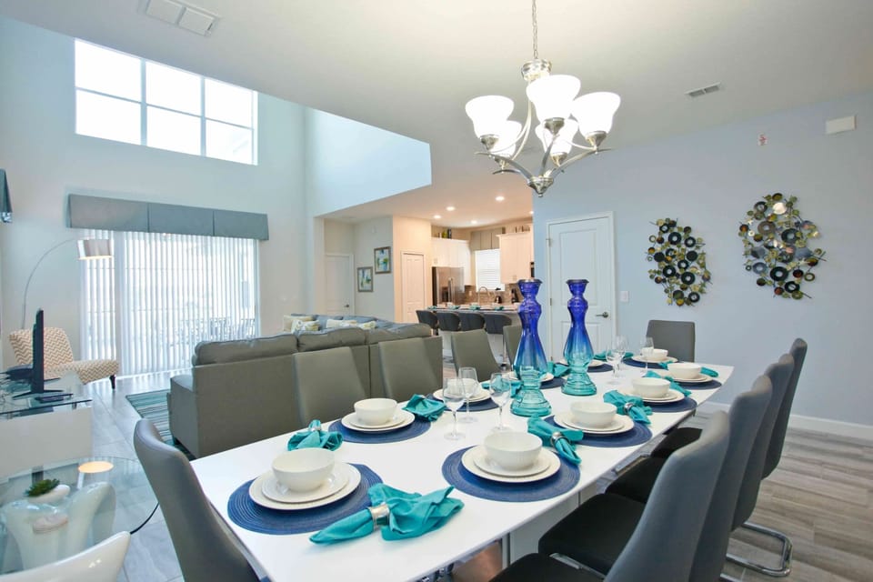 Dinning Table