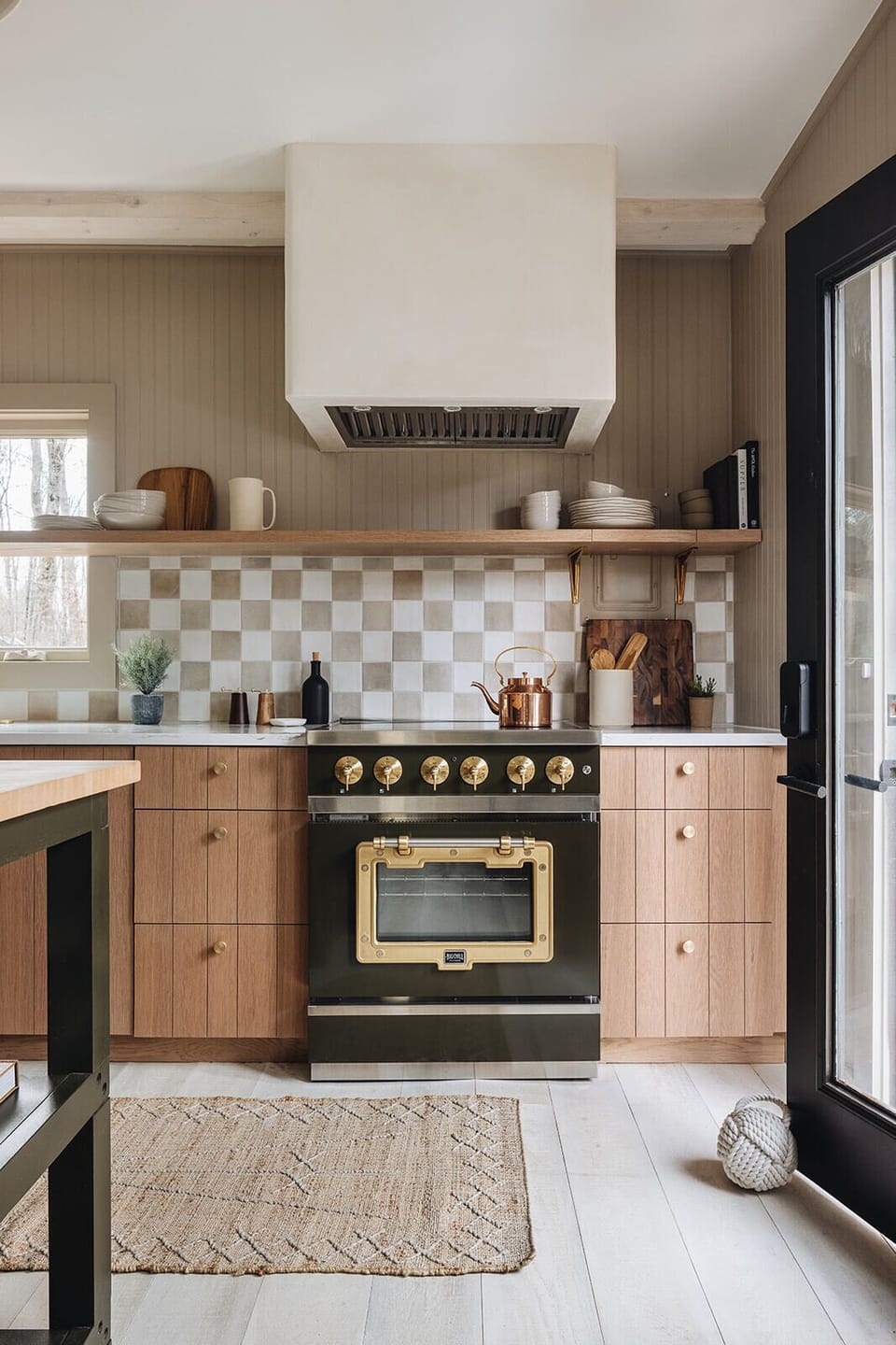 Top-of-the-line appliances help make tastier vacay meals. Fact, not fiction.