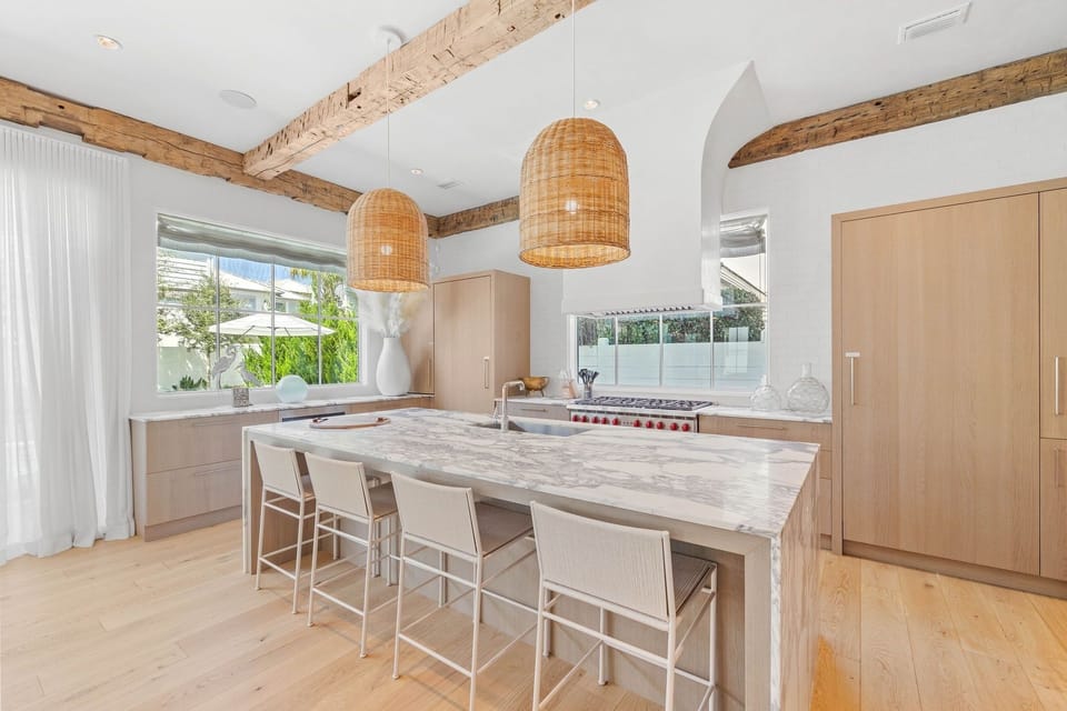 House, 5 Bedrooms | Private kitchen | Coffee/tea maker, fridge, oven, toaster