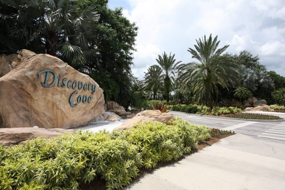 Condo (1301 Flamingo Cove at Tuscana) | Exterior
