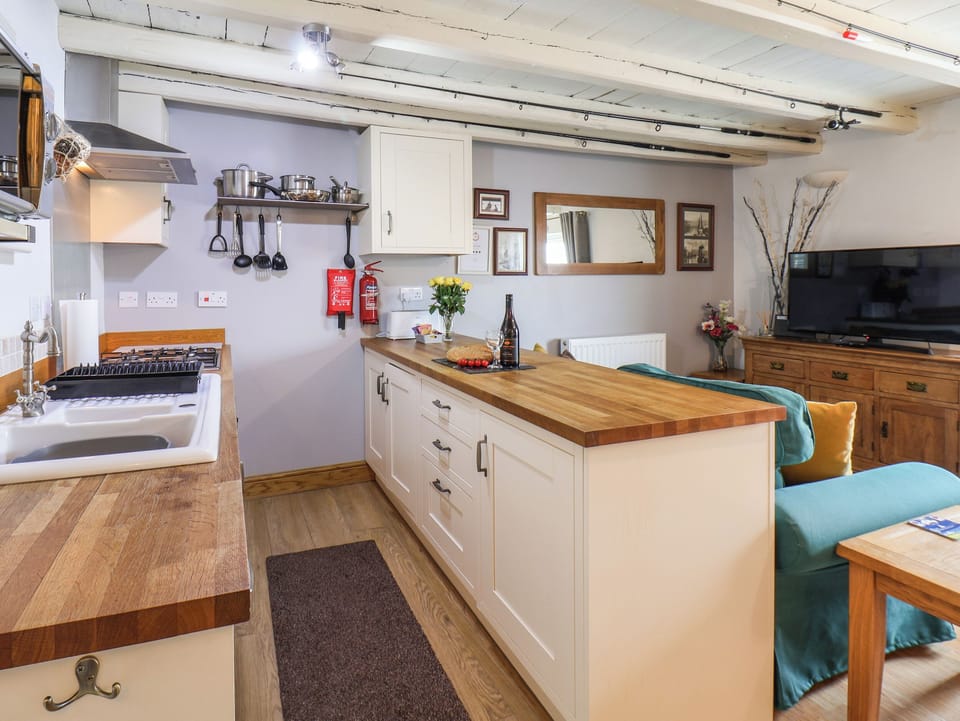 Fridge, dishwasher, electric kettle, toaster