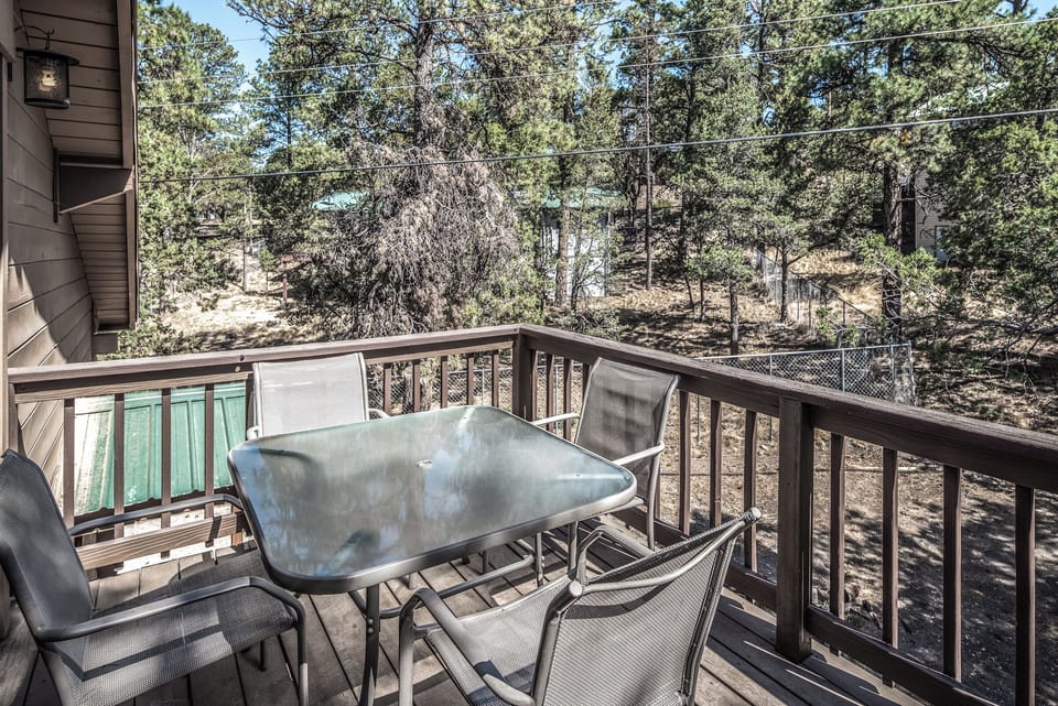 Private deck off of the loft for enjoying the morning sun