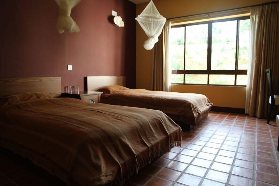Deluxe Double Room | Iron/ironing board, free WiFi
