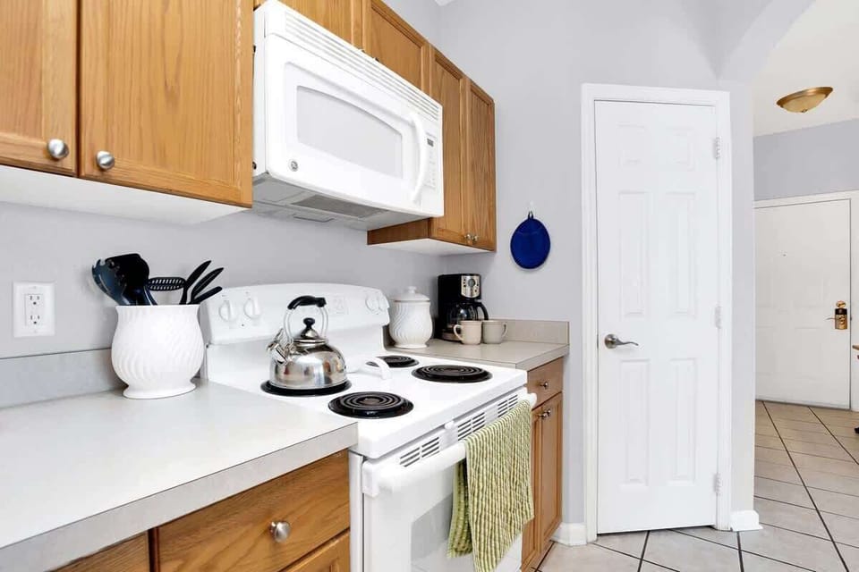 Make yourself and family members coffee before heading to the Theme Parks!