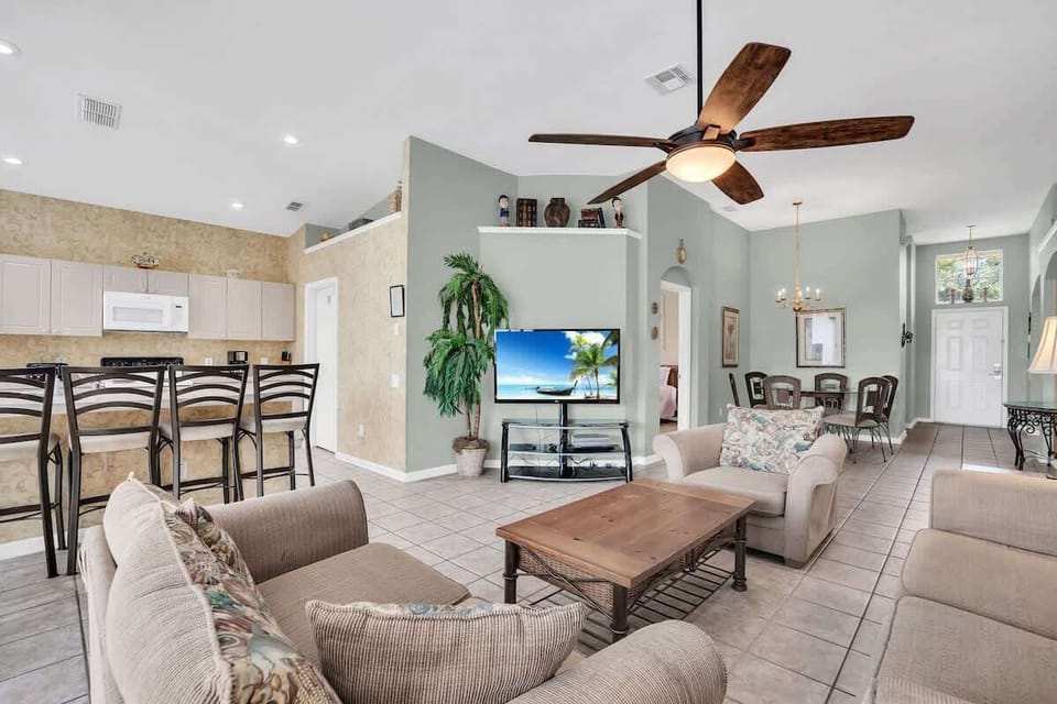 Spacious living room off of the kitchen