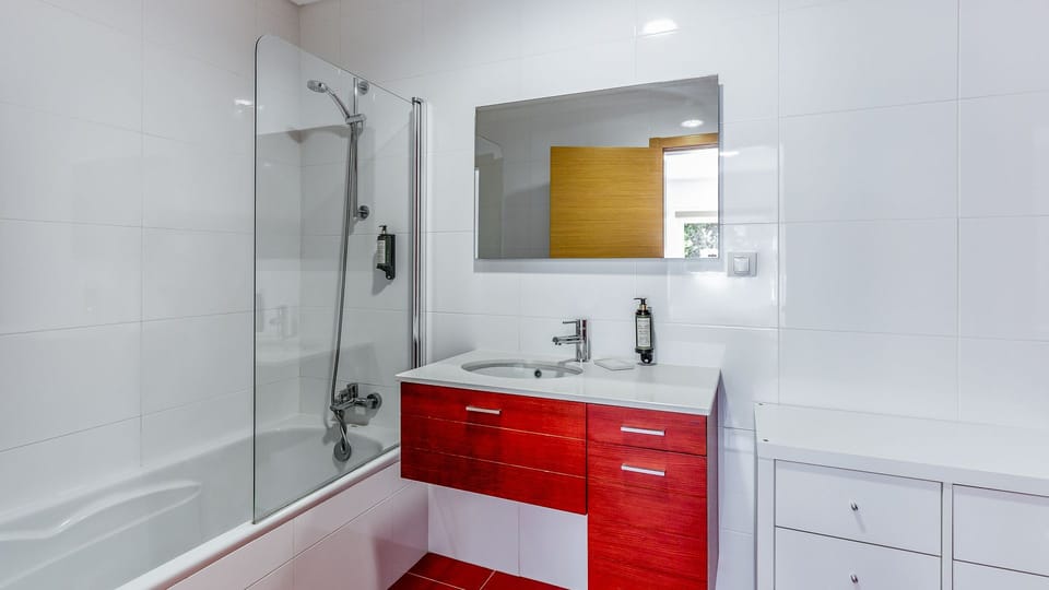 Step into the refreshingly clean bathroom featuring a modern glass shower, ready to invigorate your senses.
#Bathroom #Shower #LovelyStay