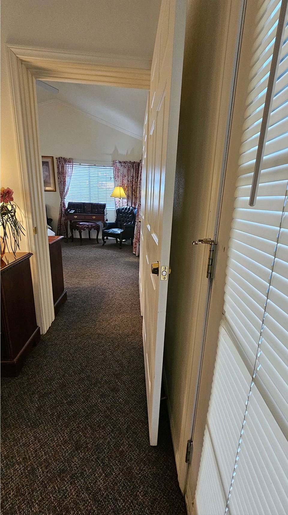 Premium Suite | Individually decorated, individually furnished, desk, laptop workspace