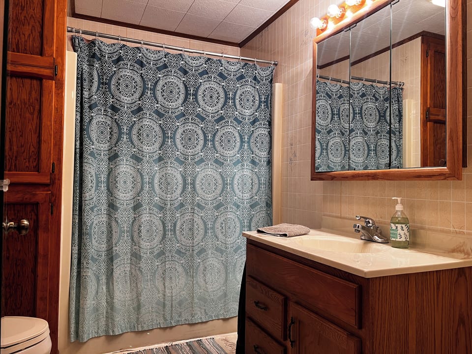 Only Room not updated. New Vanity is ordered.