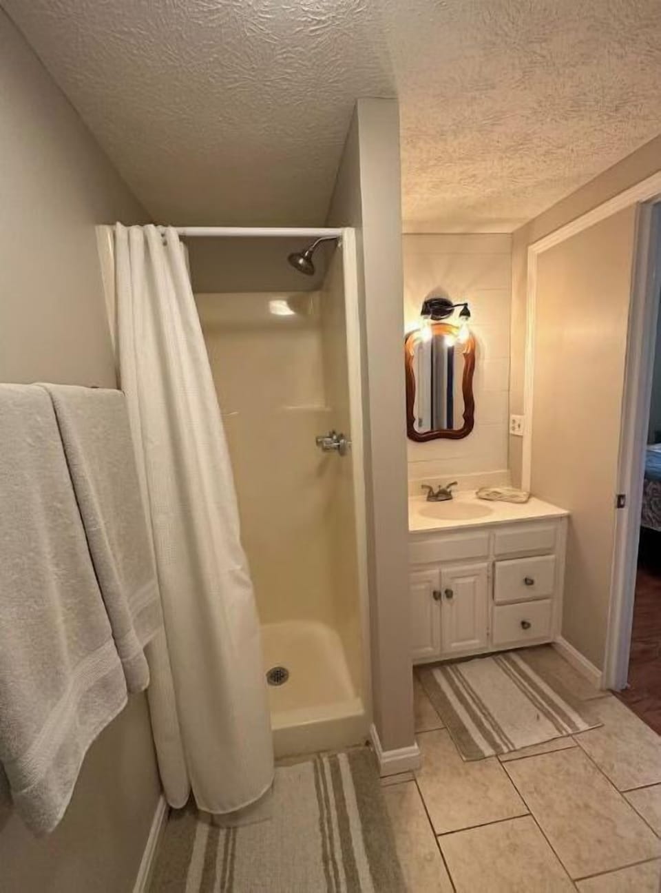 Master en suite bathroom with stand up shower