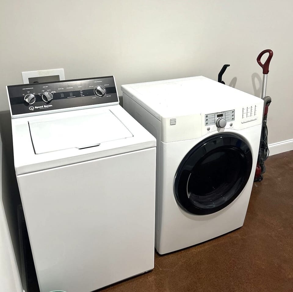 Full Size Washer and Dryer