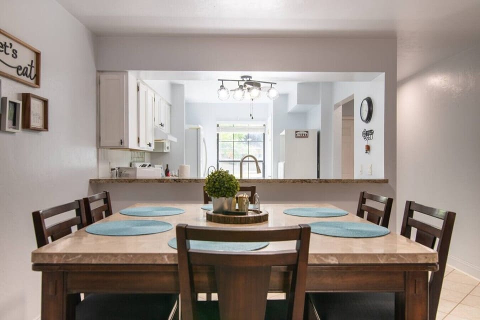 Dining room next to the kitchen