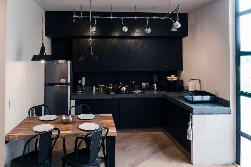Canela 4 Margarito | Private kitchen | Espresso maker, dining tables