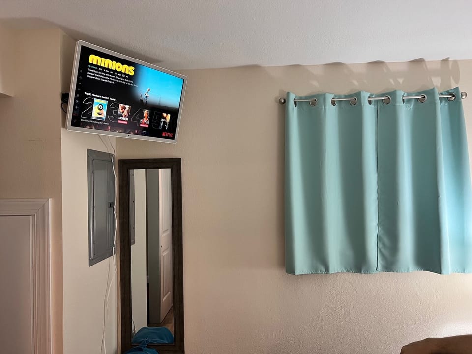 32" Roku tv in bedroom