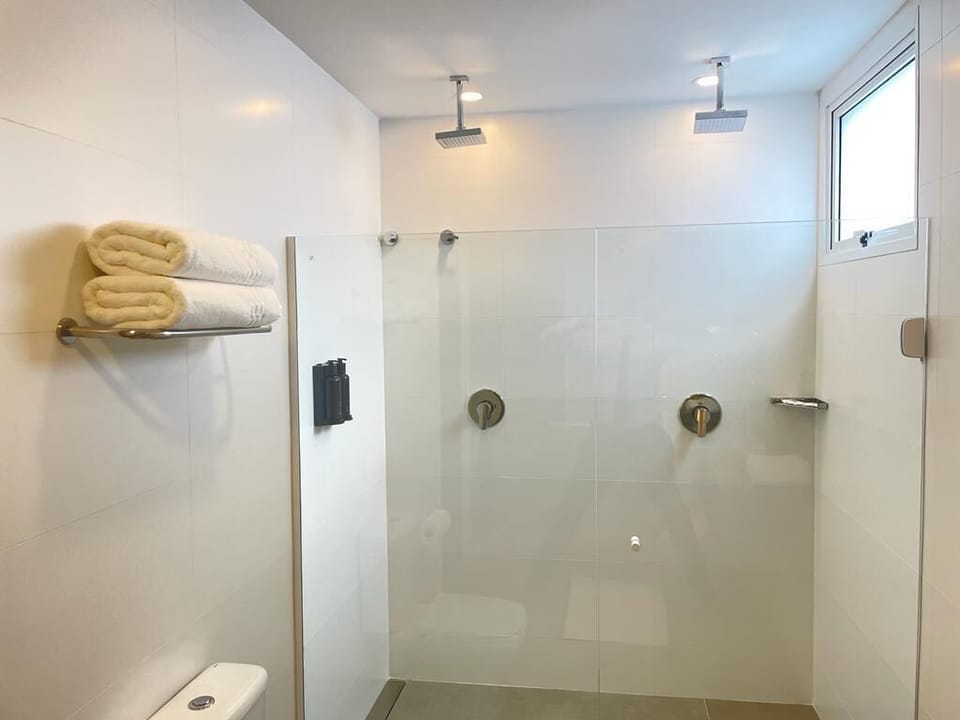 Presidential Suite | Minibar, in-room safe, desk, soundproofing