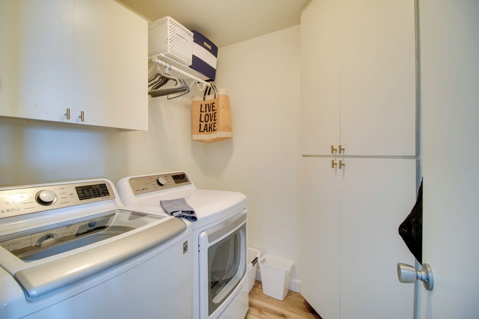 Laundry Room | Lower Level
