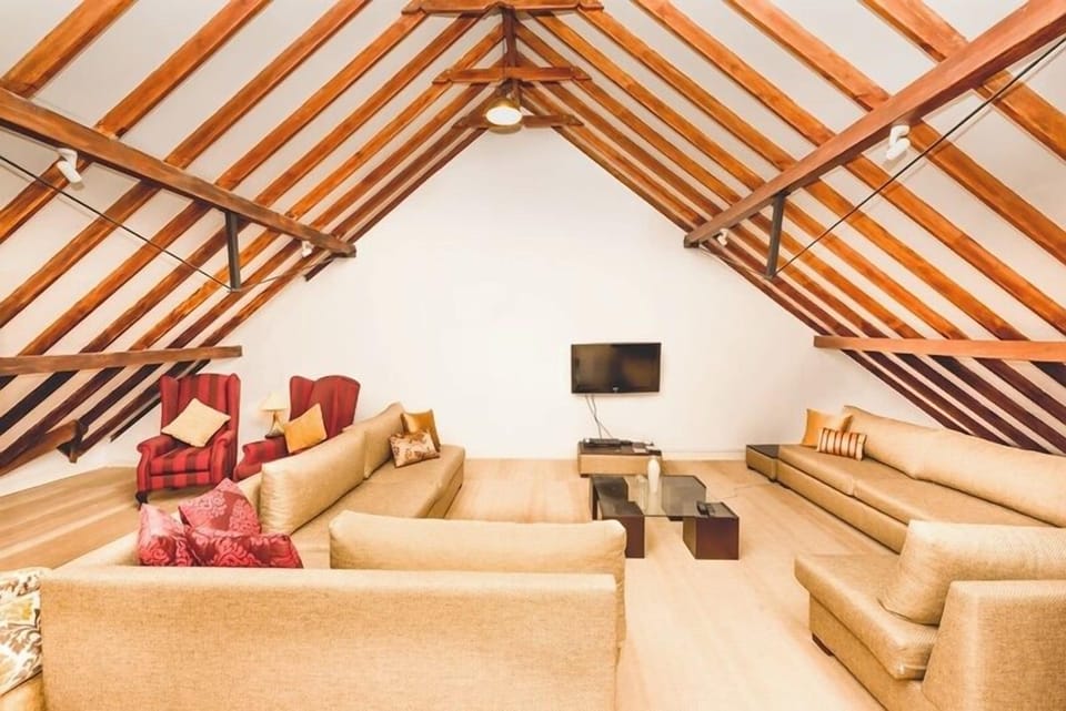 Luxury Villa | Living area | Flat-screen TV