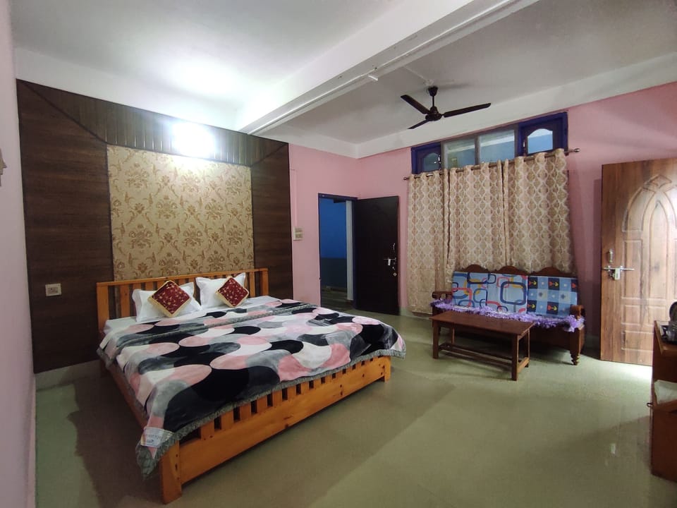 Premium bedding, bed sheets
