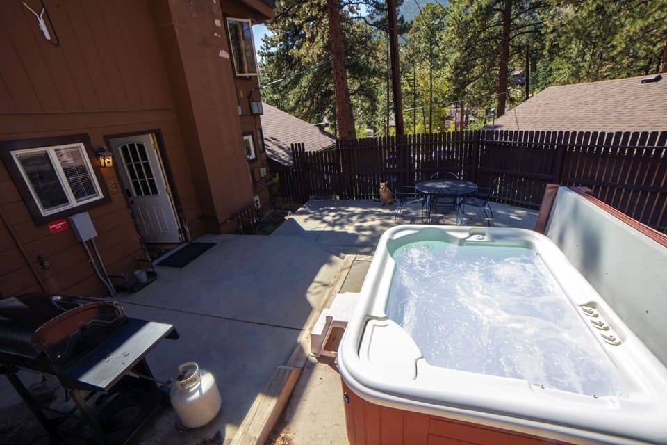 Chalet, 2 Bedrooms | Outdoor spa tub