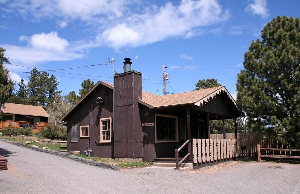 Cabin, 2 Bedrooms | Exterior