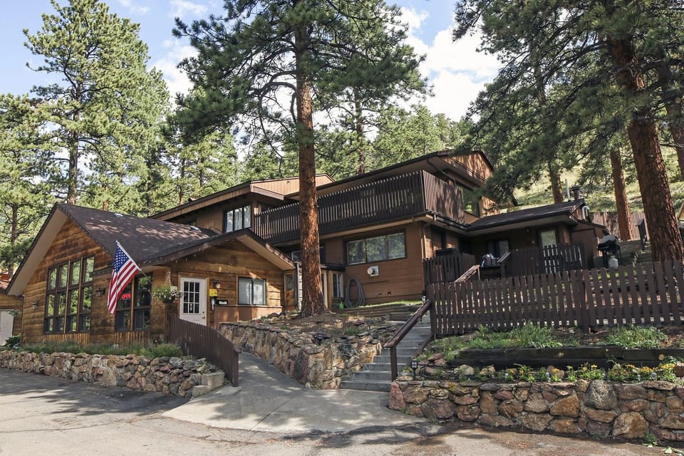 Studio | Exterior