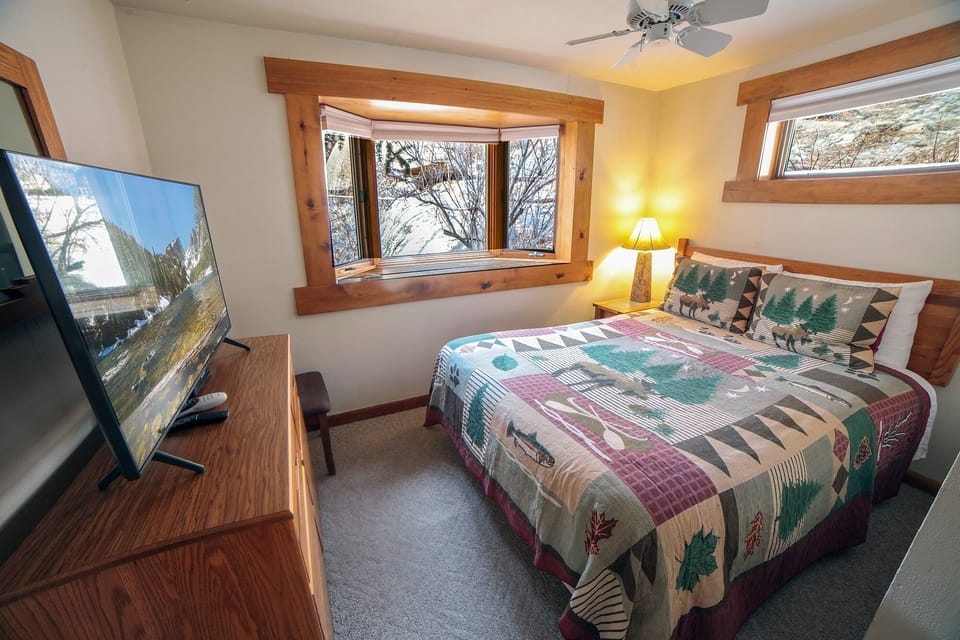 Cabin, 1 Bedroom | 1 bedroom, free WiFi