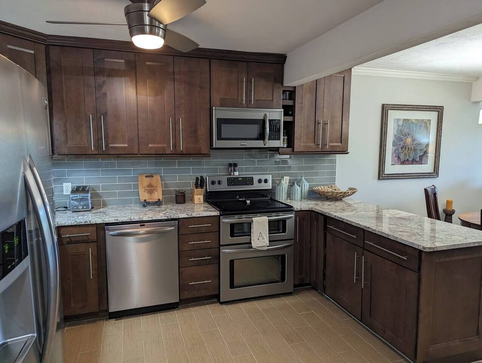 Fully equipped kitchen