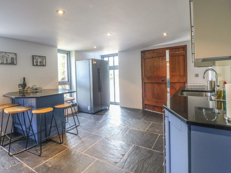 Fridge, dishwasher, electric kettle, toaster