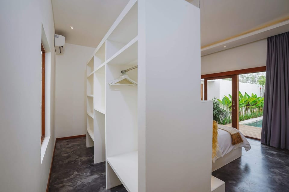 Basic Villa, 1 King Bed | 1 bedroom, iron/ironing board, bed sheets