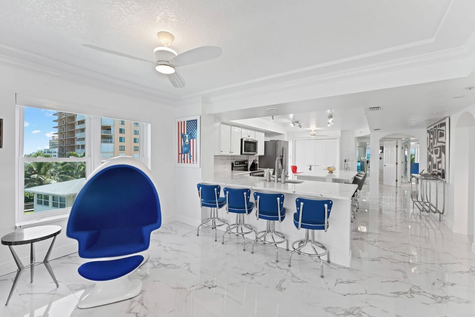 Modern kitchen with plenty of barstool seating, perfect for casual dining and entertaining.