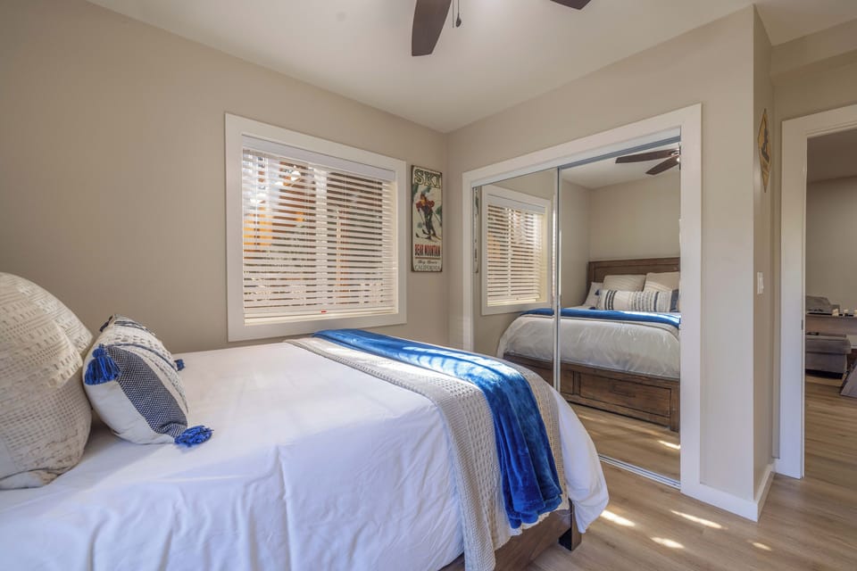 Bedroom #5 gives you a bright, comfortable place to settle in, with a full mirrored closet so you can unpack and feel at home throughout your Big Bear stay.