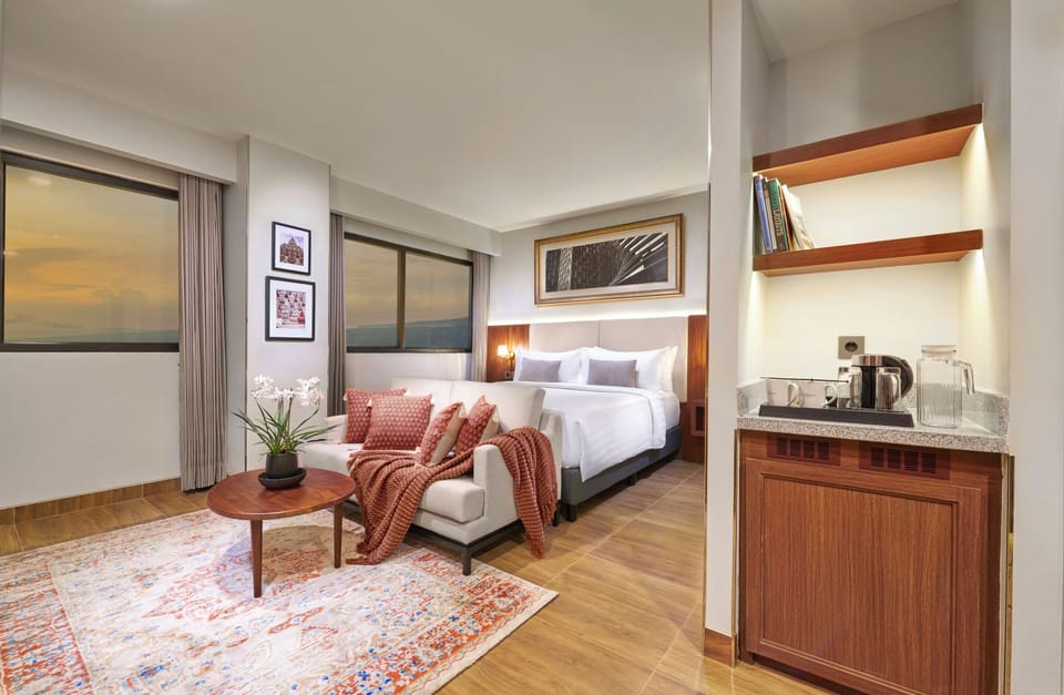 Junior Suite | Premium bedding, in-room safe, desk, soundproofing
