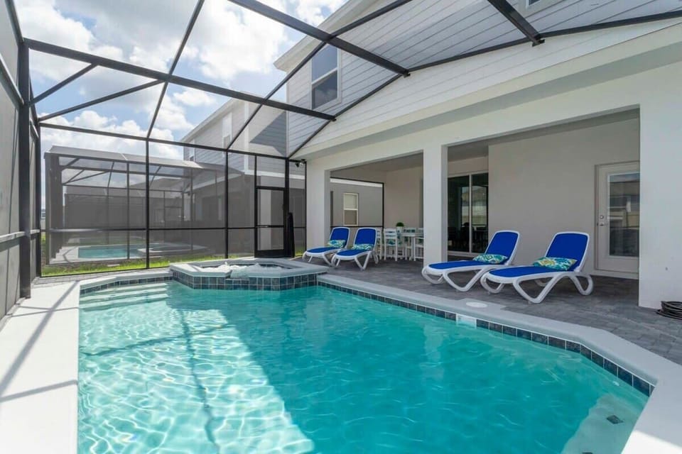 private pool