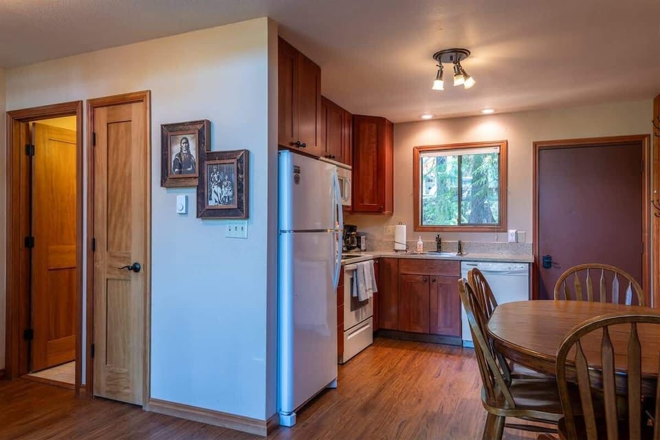 Kitchen and Dining Room Area