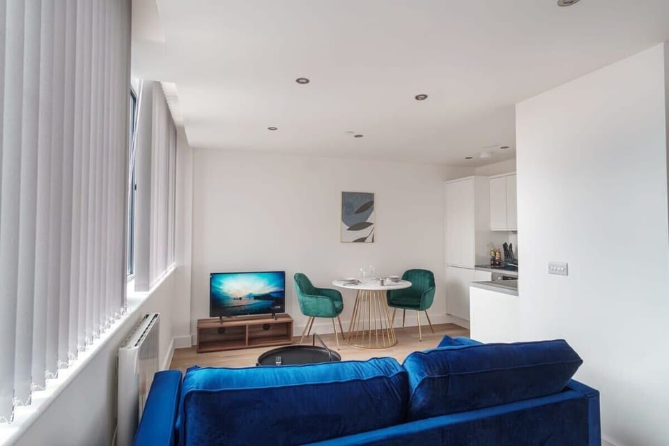 Bedroom (Studio)
