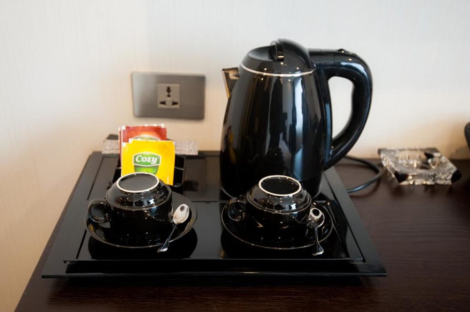 Premium bedding, free minibar items, in-room safe, desk