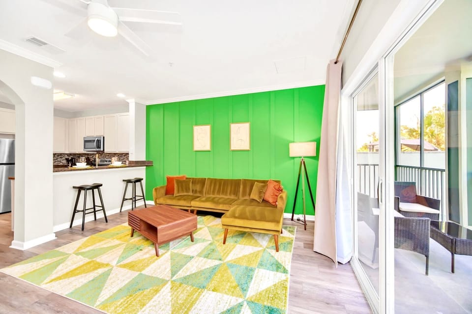 Spacious Group-Friendly Layout