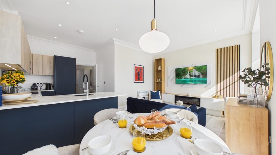No. 4 Croft House - Luxury 2 Bed Apartment - Tenby (28670)