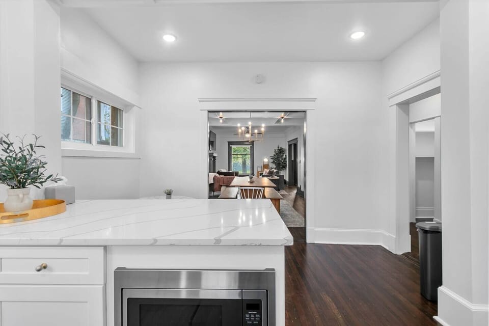 Kitchen Peninsula
