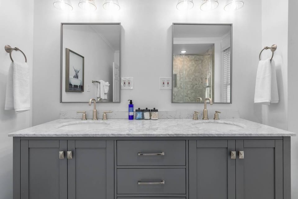 Master Bedroom Ensuite