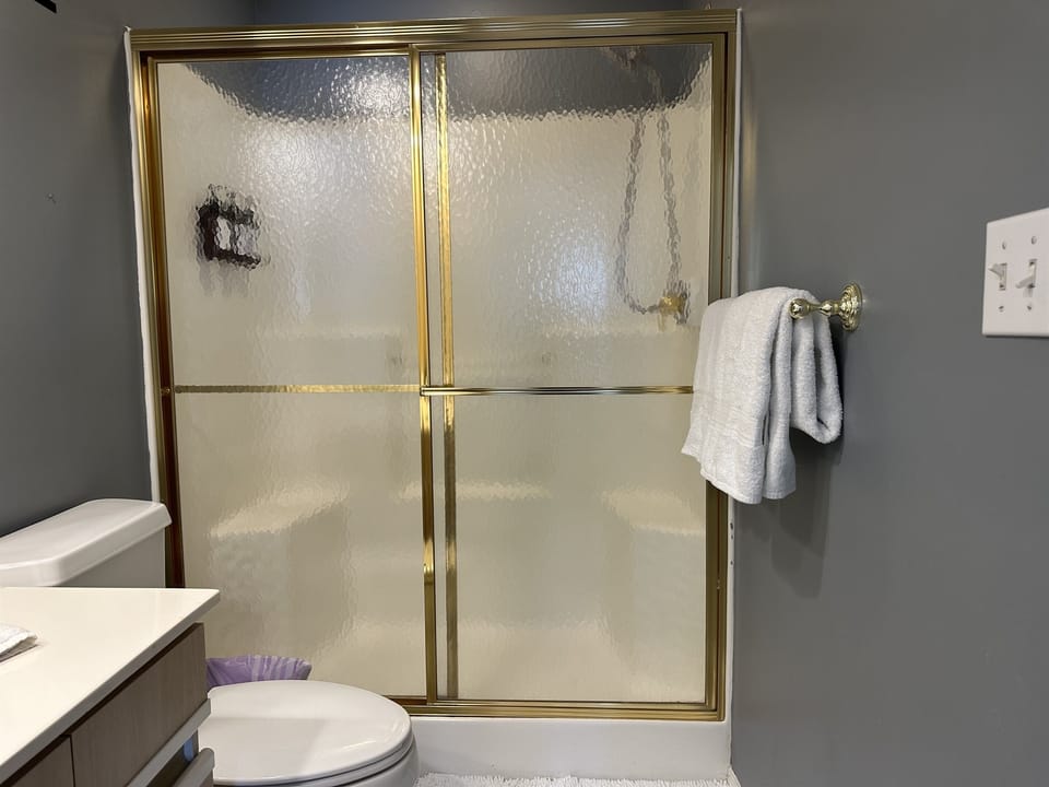 Bathroom #2