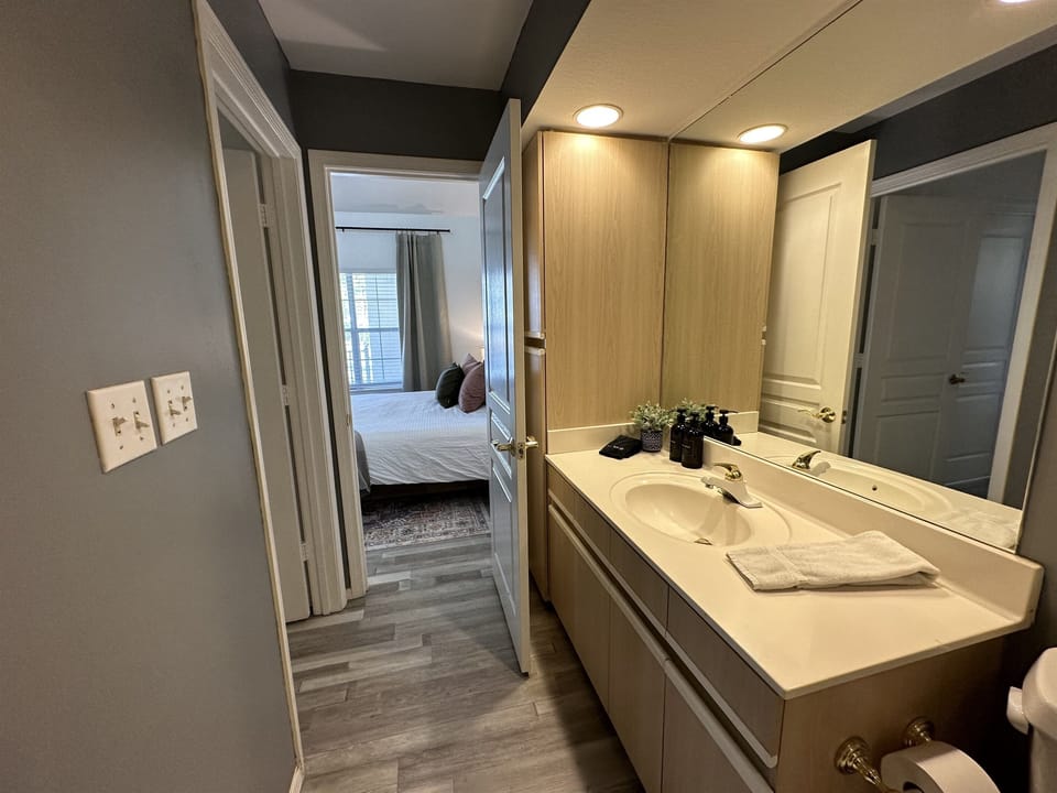 Bathroom #2