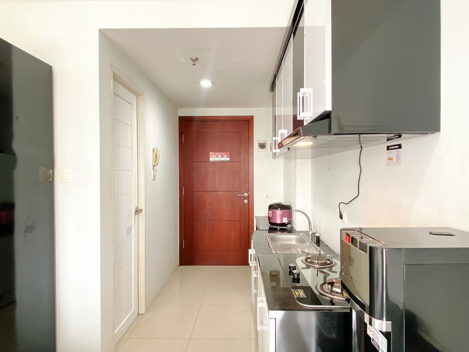 Studio | Private kitchen | Mini-fridge, stovetop