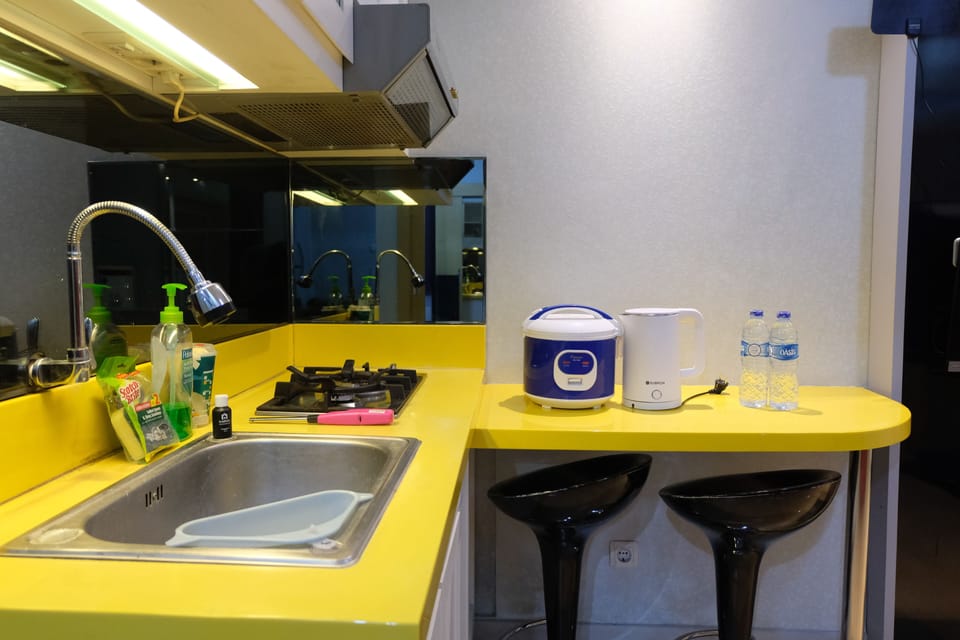 Apartment | Private kitchen | Full-size fridge, stovetop