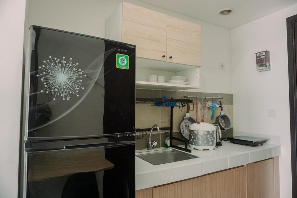 Studio | Private kitchen | Full-size fridge, stovetop, rice cooker