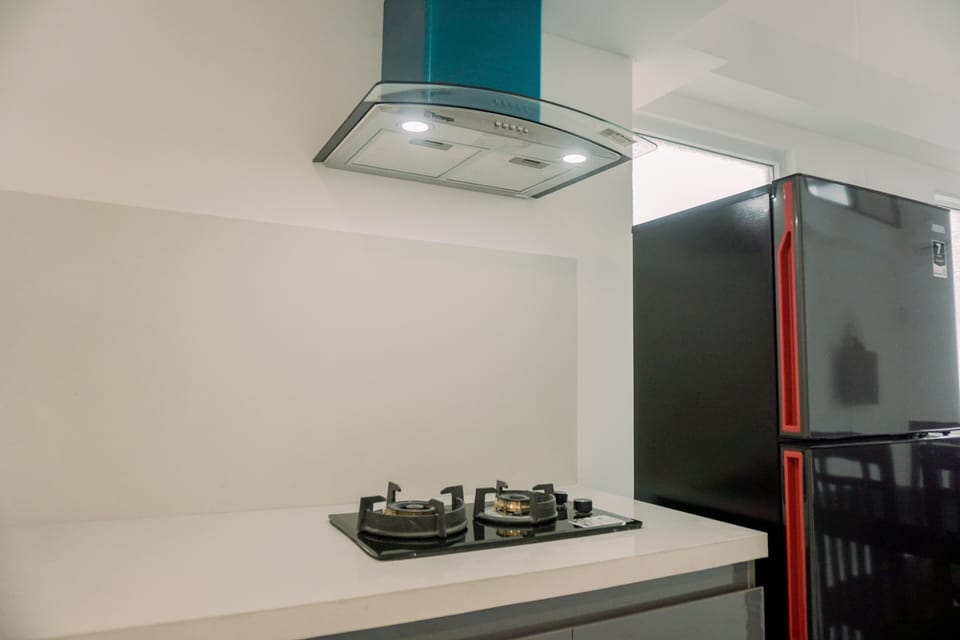Apartment | Private kitchen | Full-size fridge, stovetop, rice cooker