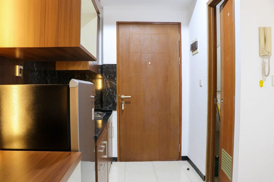 Studio | Private kitchen | Full-size fridge, stovetop, rice cooker